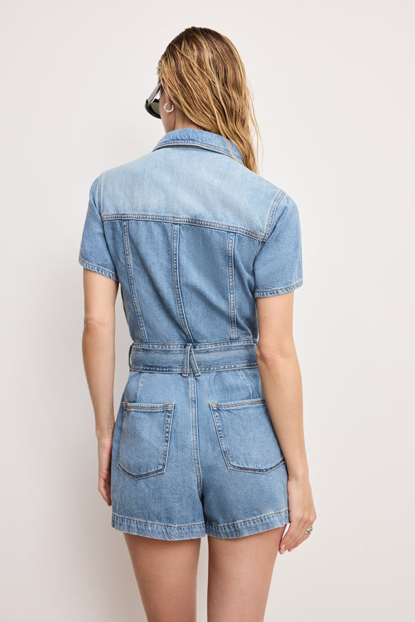 model: Size 0 |