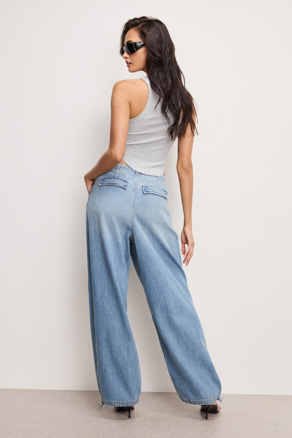 model: Size 0 |