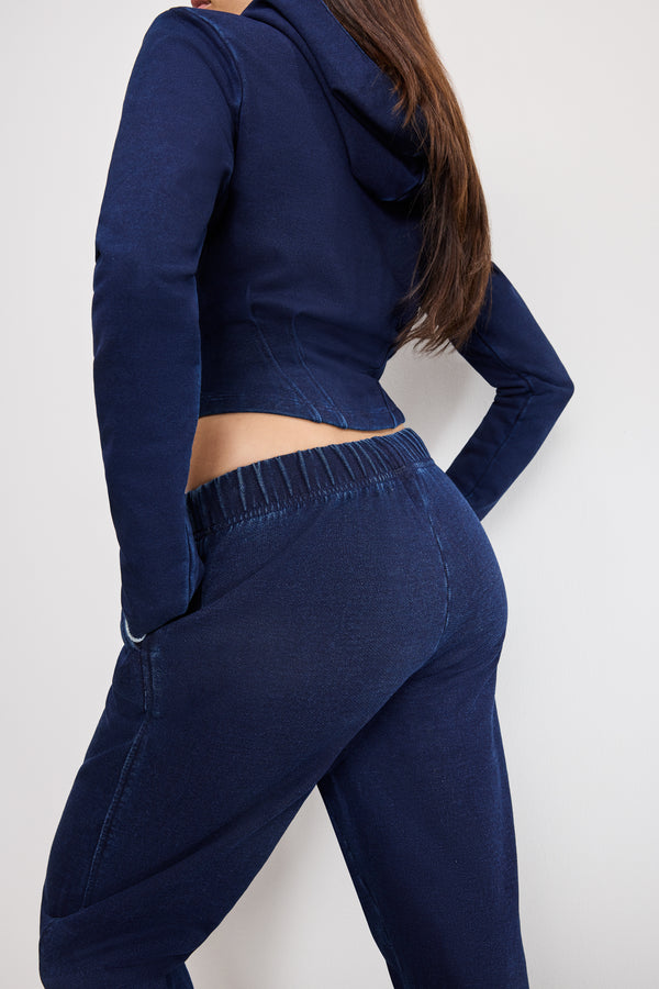 JEANIUS BOYFRIEND SWEATPANTS | INDIGO1029