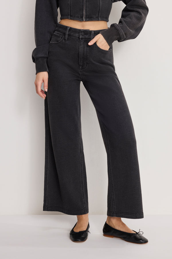 JEANIUS CROPPED GOOD SKATE | BLACK430
