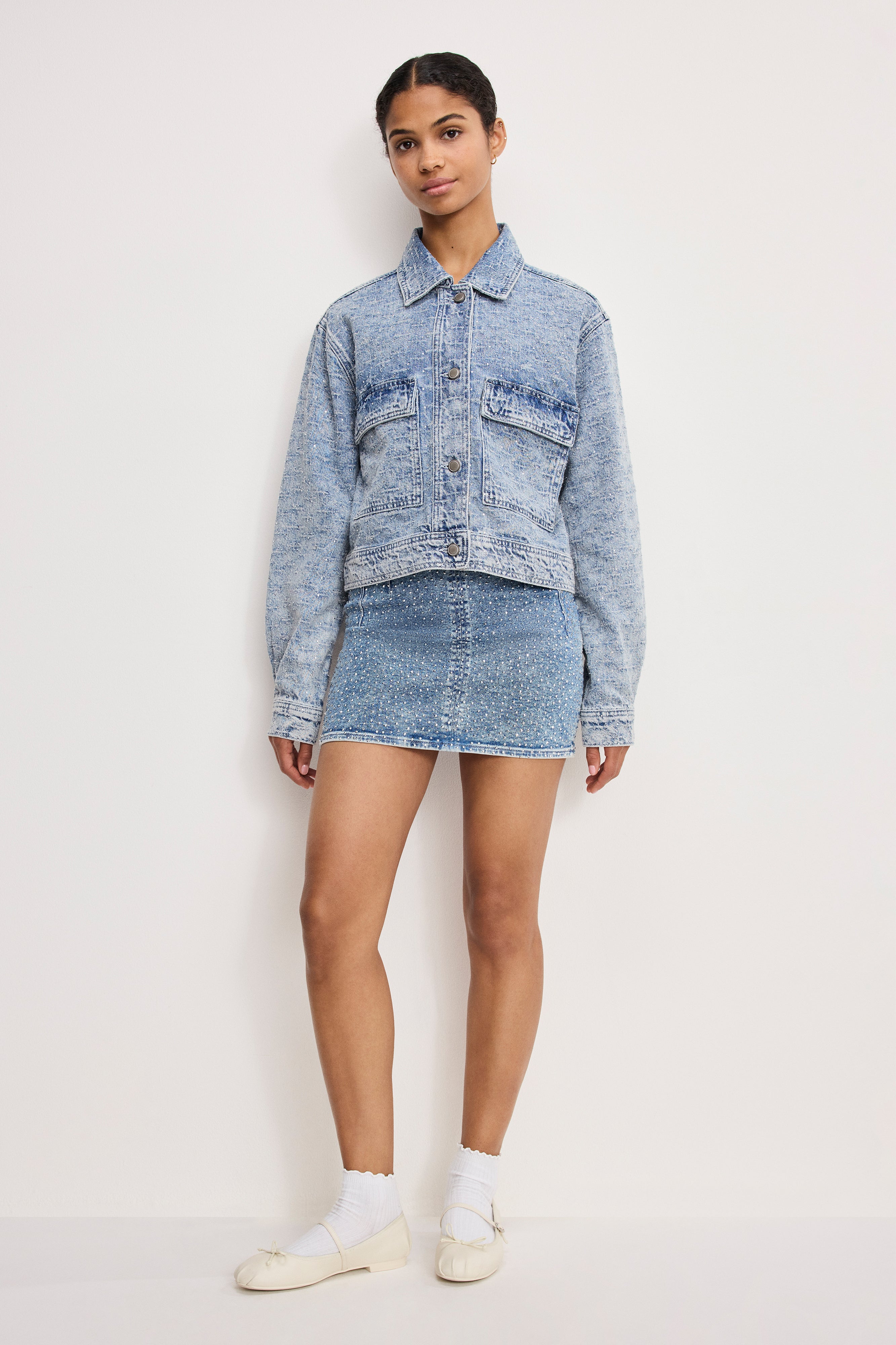 CRYSTAL DENIM JACKET | INDIGO1070 – GOOD AMERICAN