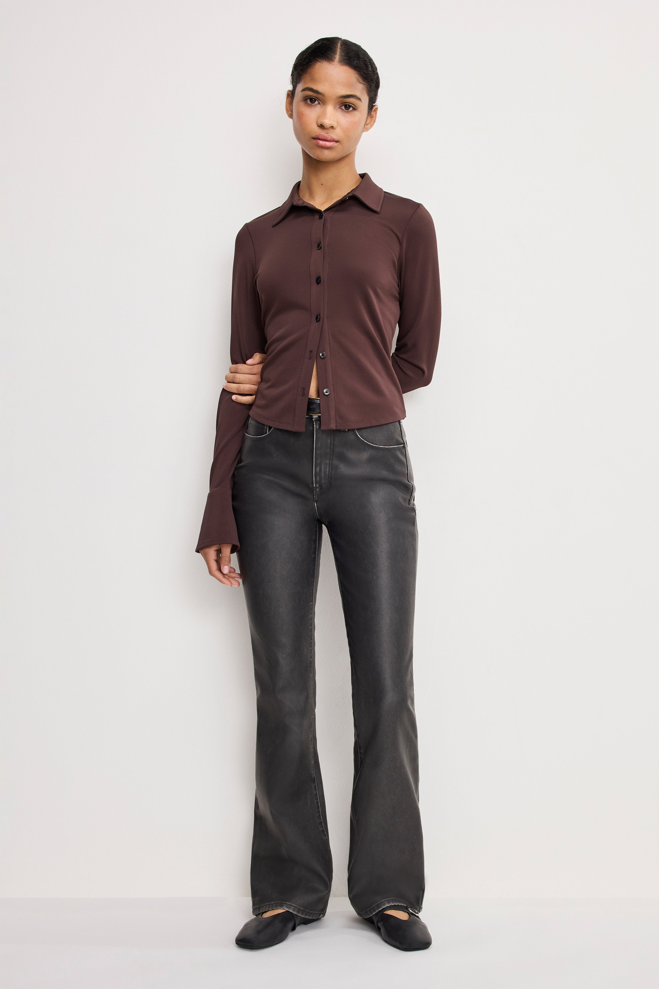GOOD CLASSIC BOOTCUT FAUX LEATHER PANTS | BLACK001 – GOOD AMERICAN