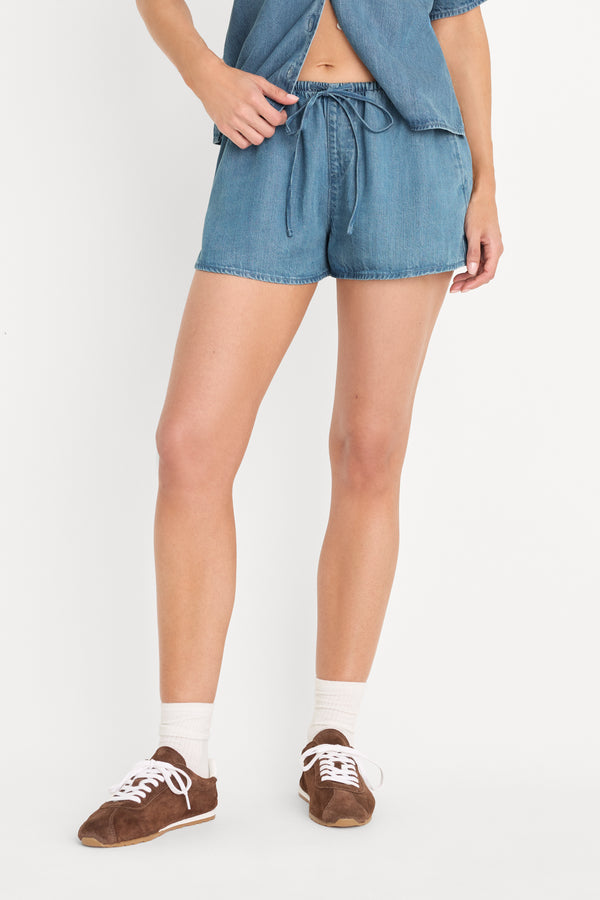 THE DENIM PULL ON SHORT | INDIGO1273