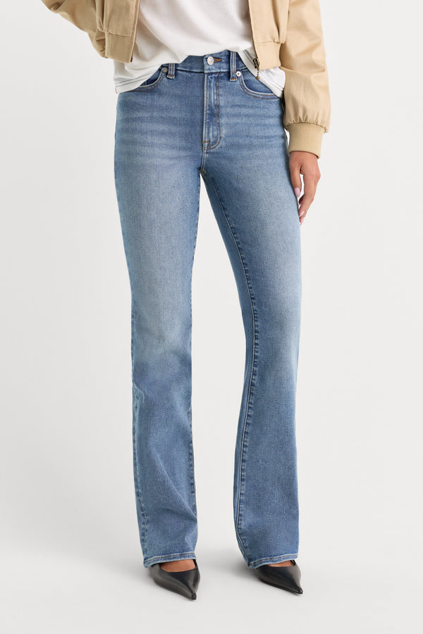 ALWAYS FITS GOOD CLASSIC BOOTCUT JEANS | INDIGO316