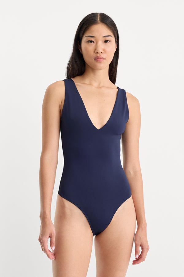 THE SCULPTING DEEP V BODYSUIT | HORIZON INK