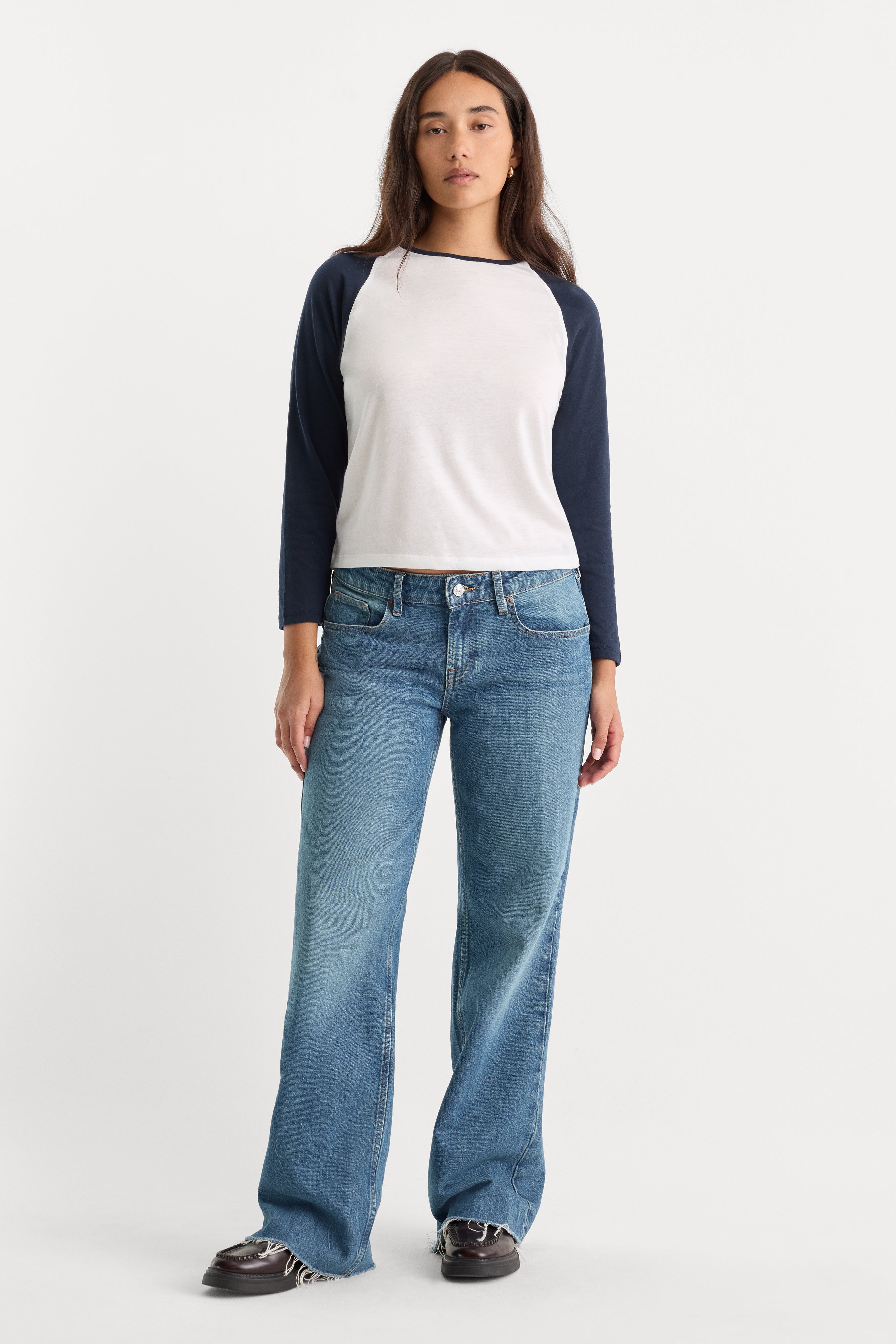 VINTAGE LOW LOOSE JEANS | TROUBLED WATER – GOOD AMERICAN