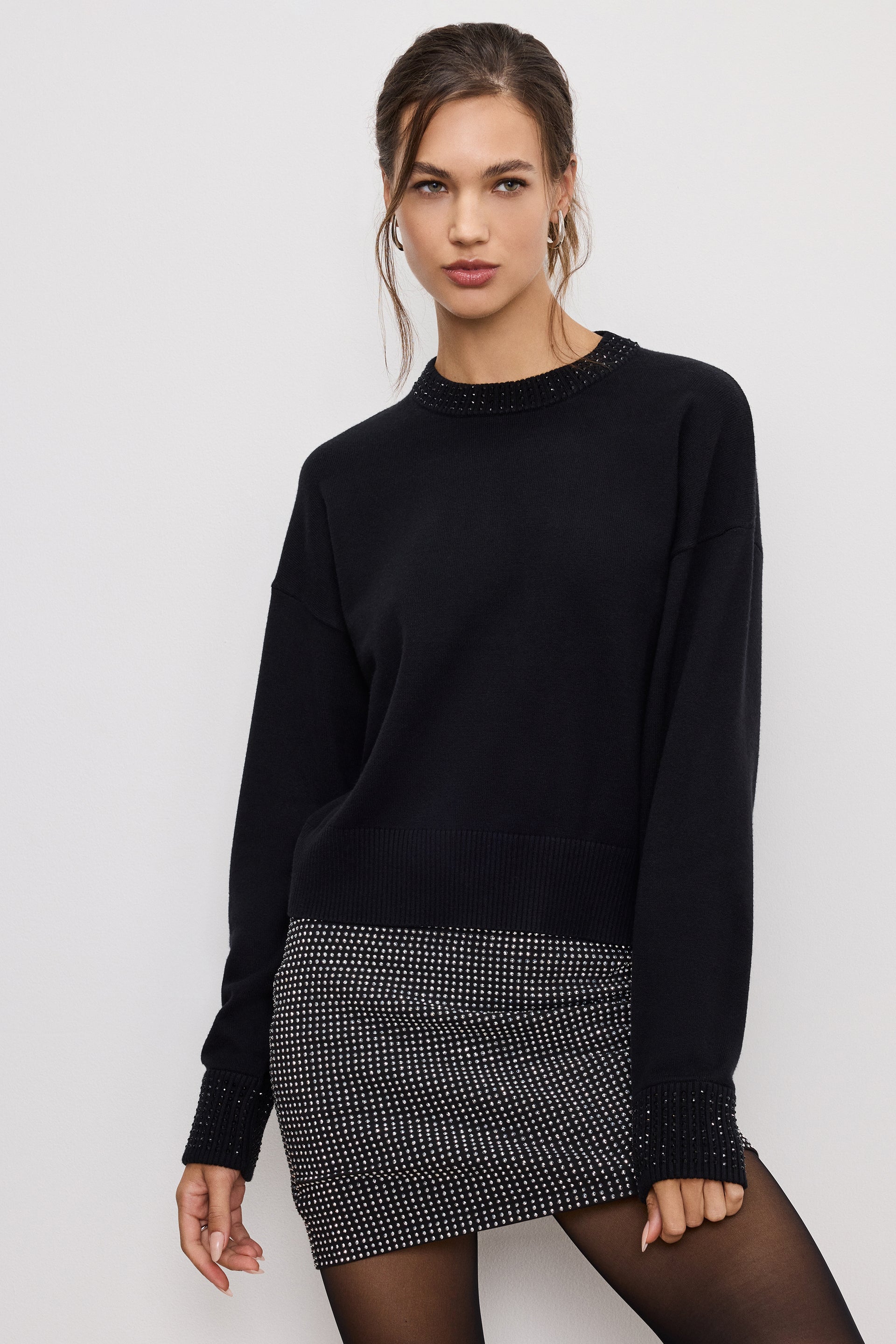 CRYSTAL CREWNECK SWEATER BLACK001