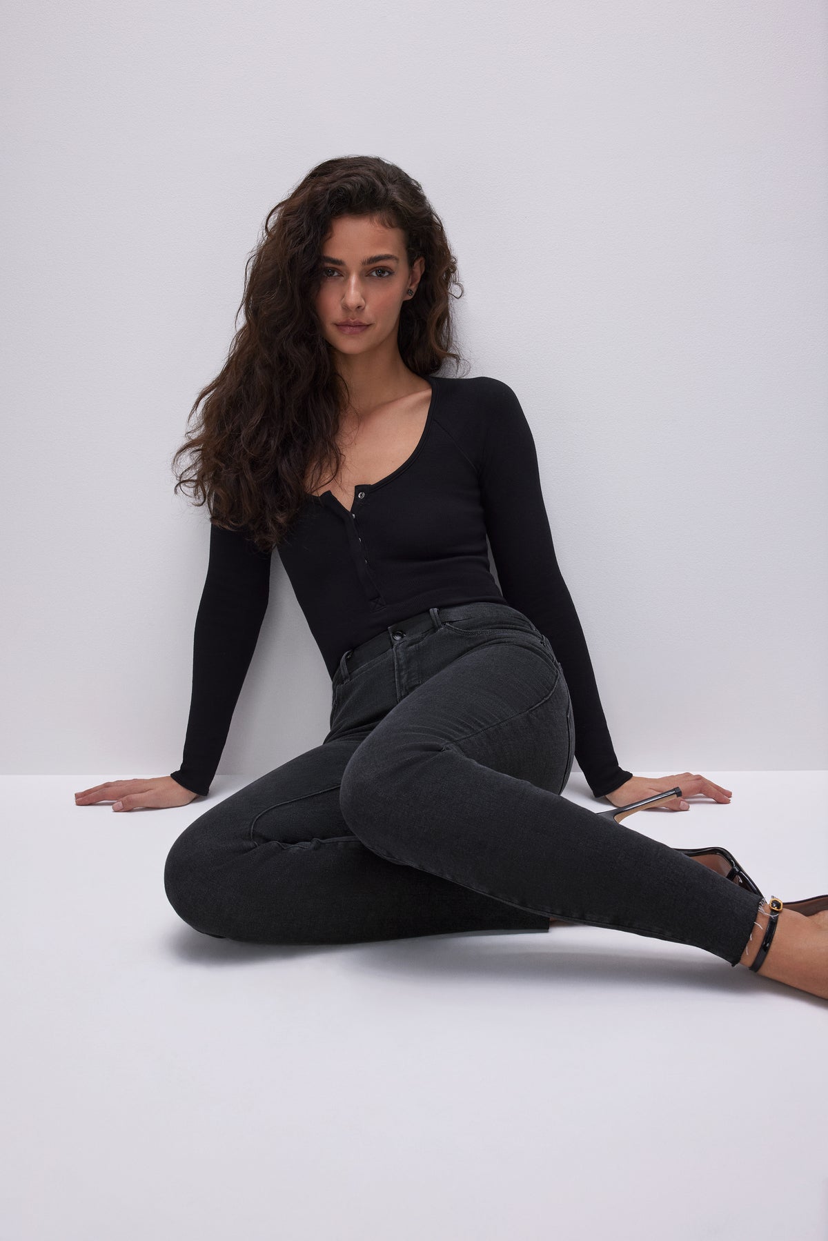 GOOD LEGS SKINNY | BLACK184-5 | GOOD AMERICAN | MODEL_A