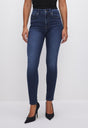 model: Size 0 |