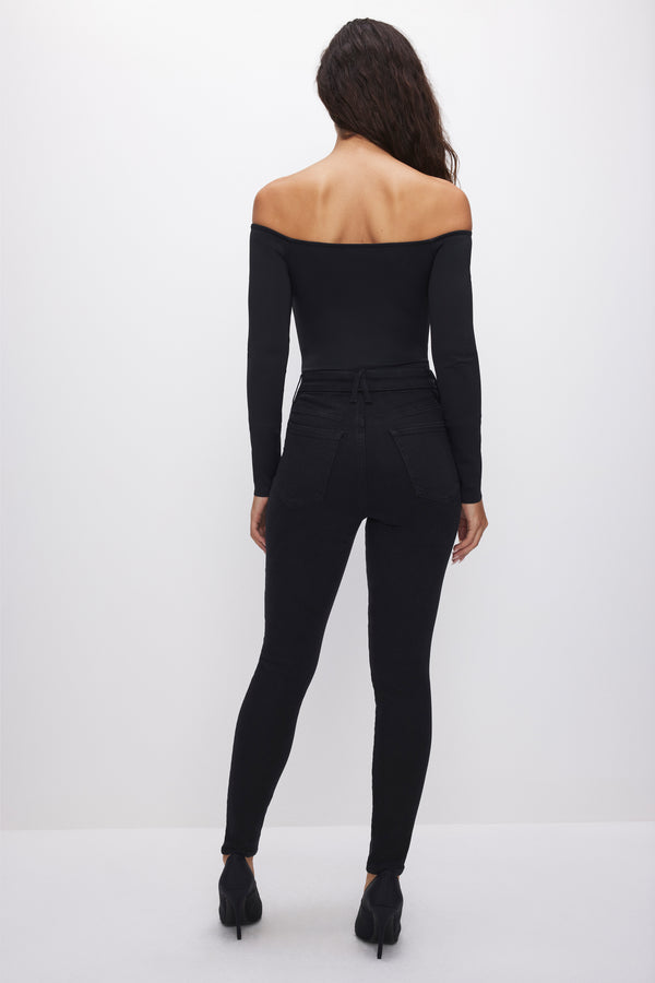 model: Size 0 |