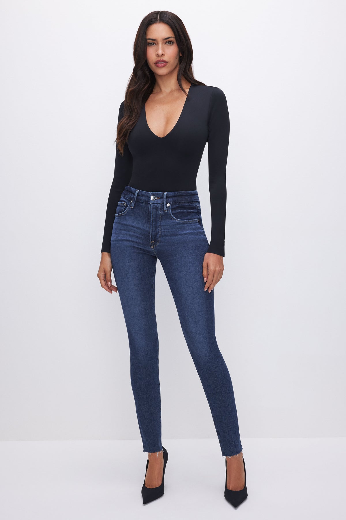 GOOD LEGS SKINNY JEANS | BLUE866-3 | GOOD AMERICAN | MODEL_A