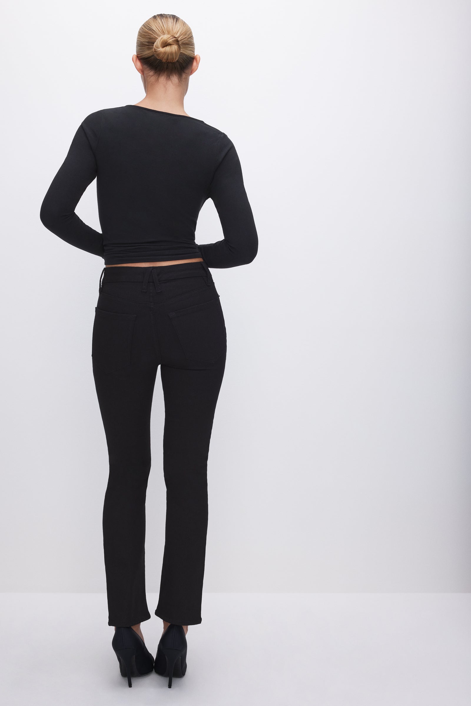 NEVER FADES GOOD LEGS STRAIGHT JEANS | BLACK001