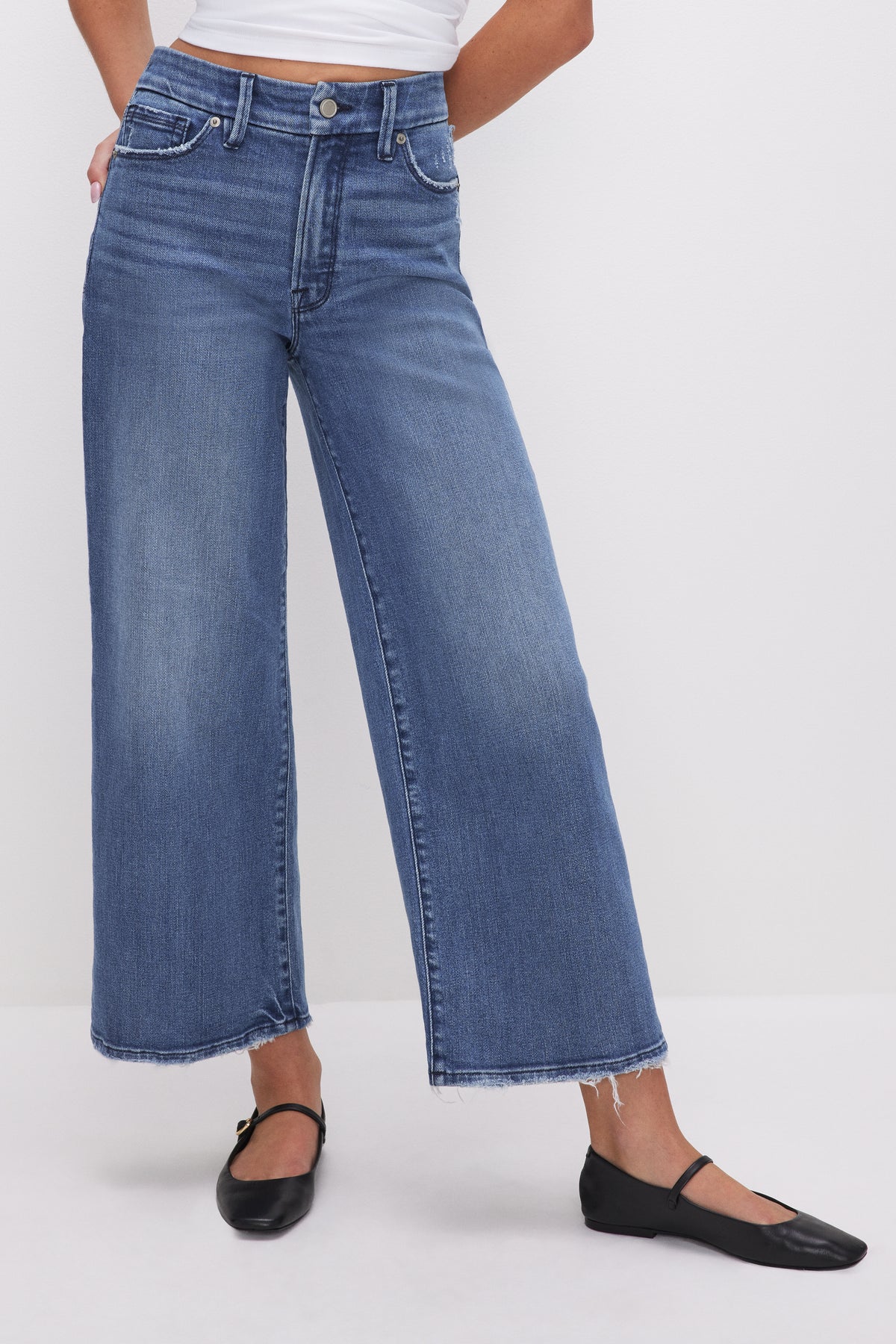 GOOD WAIST CROPPED PALAZZO JEANS | INDIGO338-2 | GOOD AMERICAN | MODEL_A