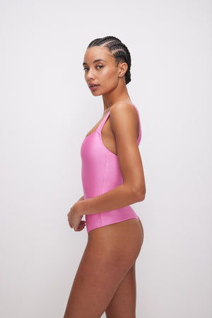 model: Size 0 |