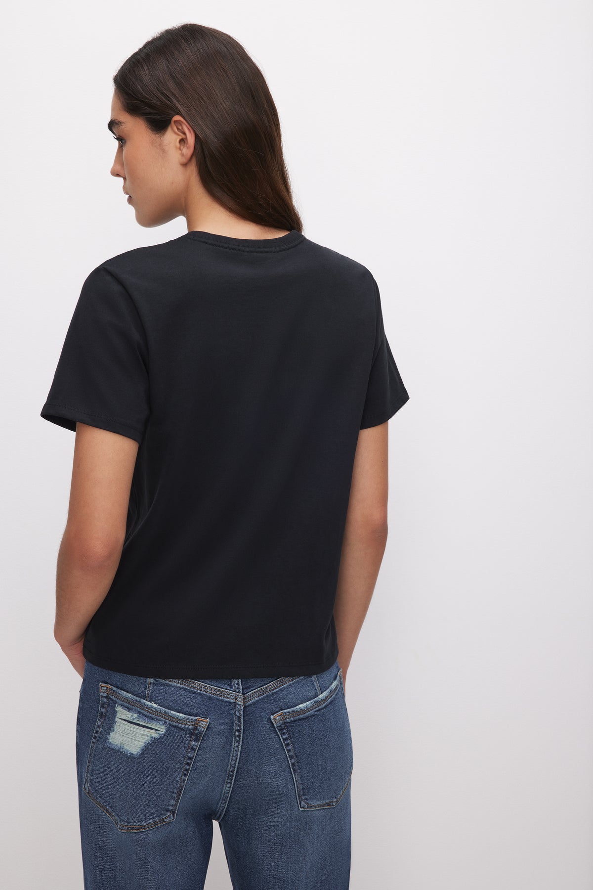 COTTON CLASSIC TEE | BLACK001-4 | GOOD AMERICAN | MODEL_A