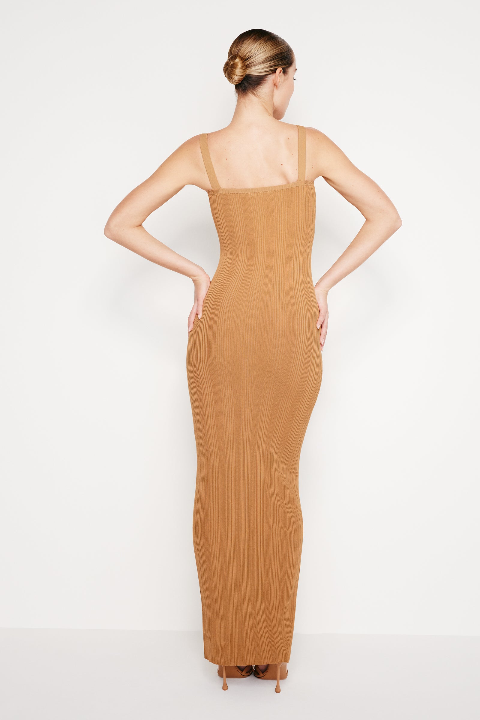 model: Size 0 |