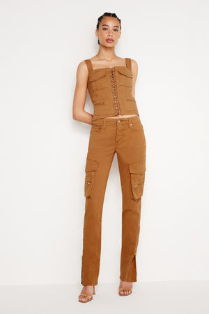 model: Size 0 |