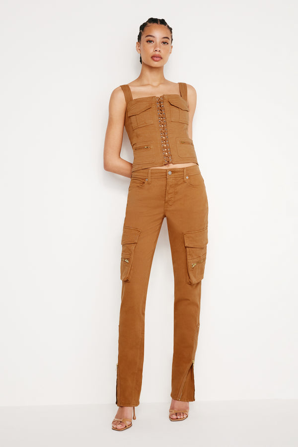 model: Size 0 |