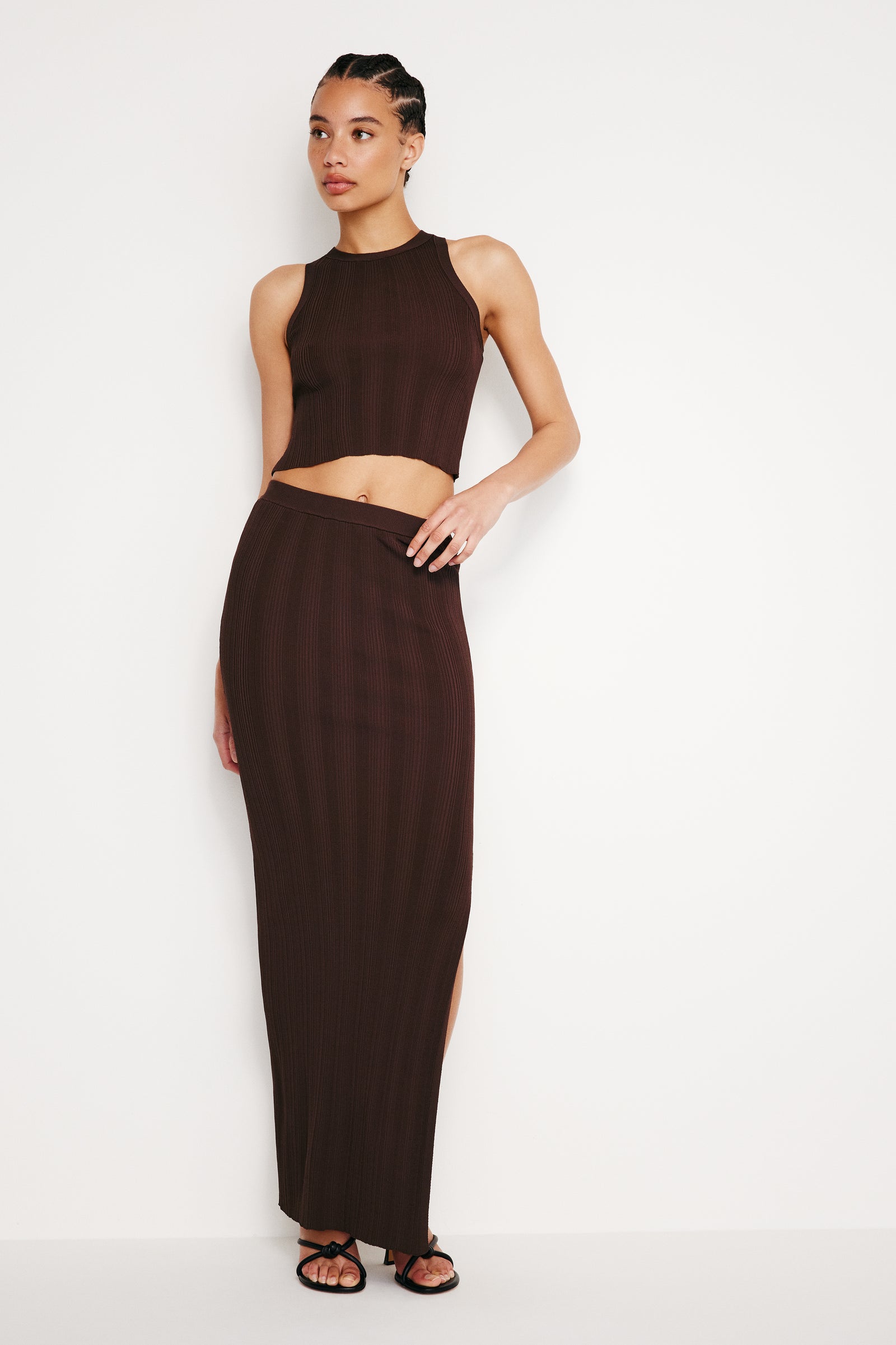 model: Size 0 |