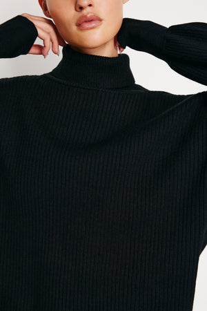 RIB MOCK NECK SWEATER | BLACK001