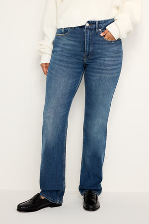 model: Size 8 |