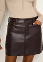 model: Size 0 |
