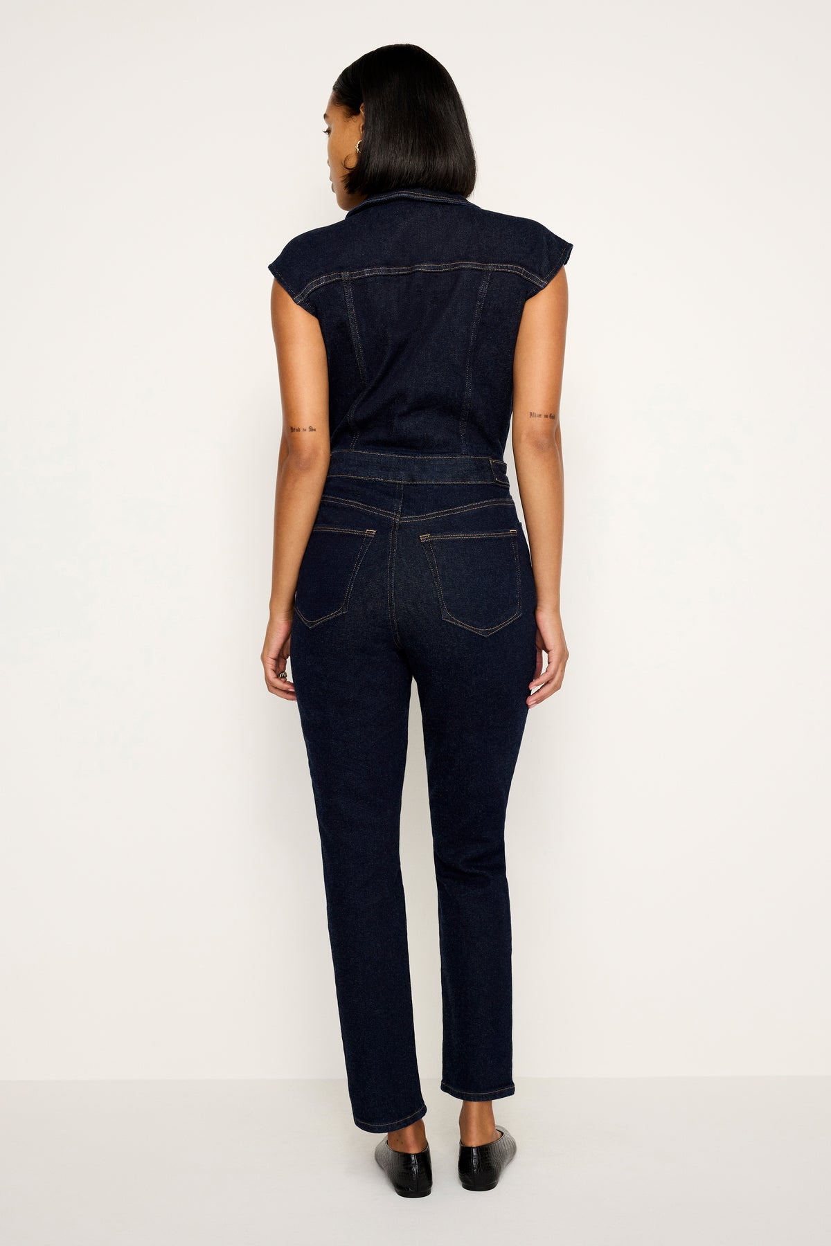 model: Size 0 |