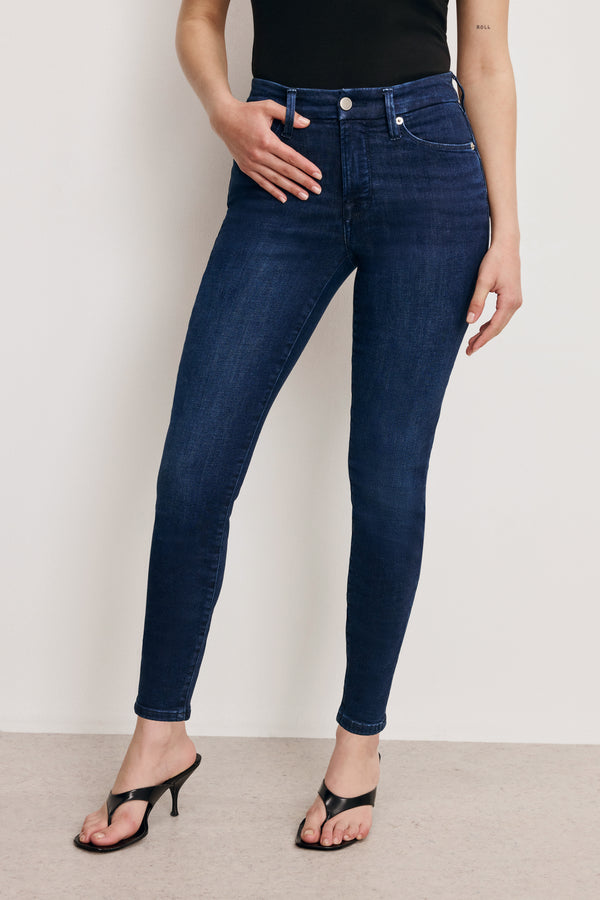 model: Size 0 |