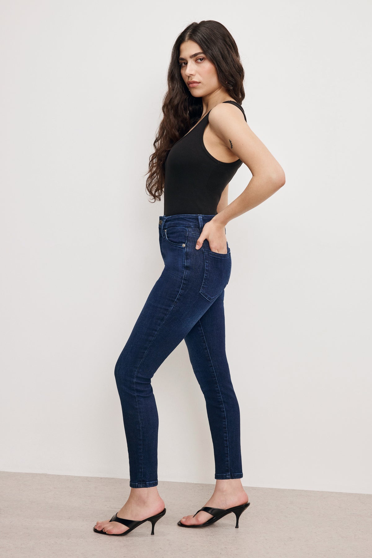 model: Size 0 |
