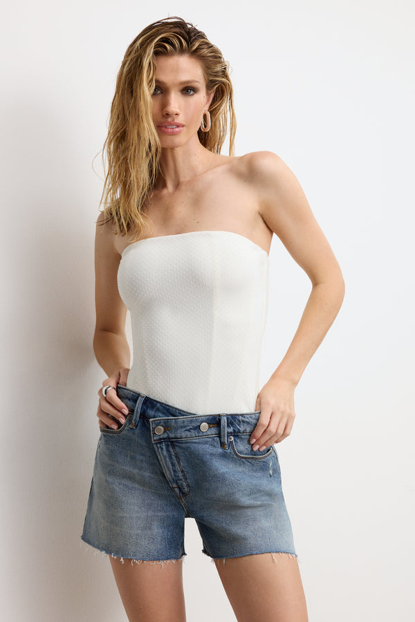 model: Size 0 | 