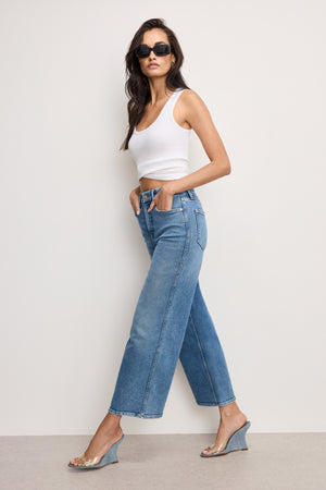 model: Size 0 | 