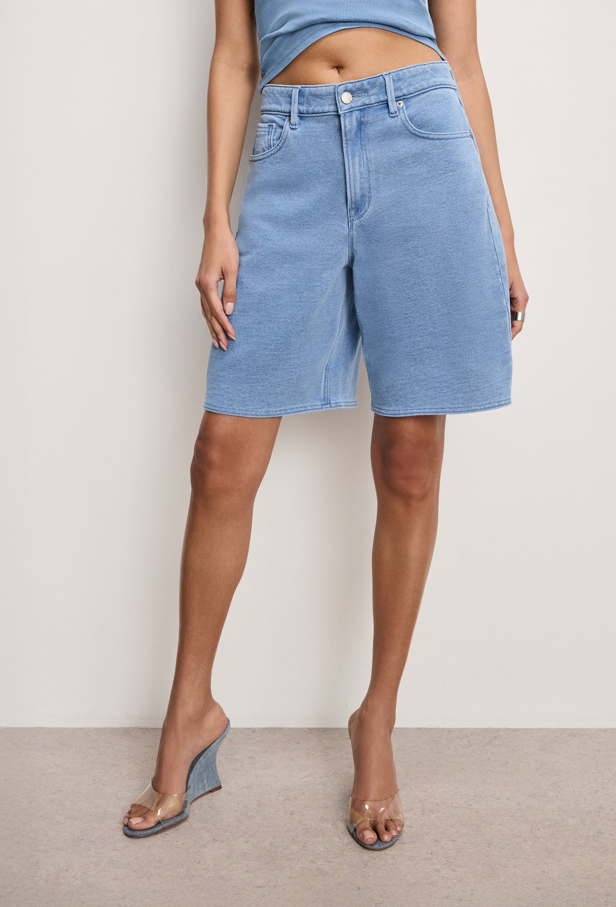 JEANIUS GOOD EASE BERMUDA SHORTS | INDIGO586