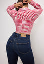 model: Size 8 | 