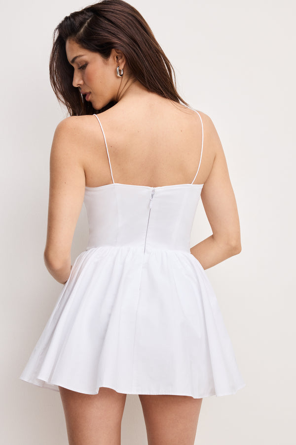 model: Size 0 | 