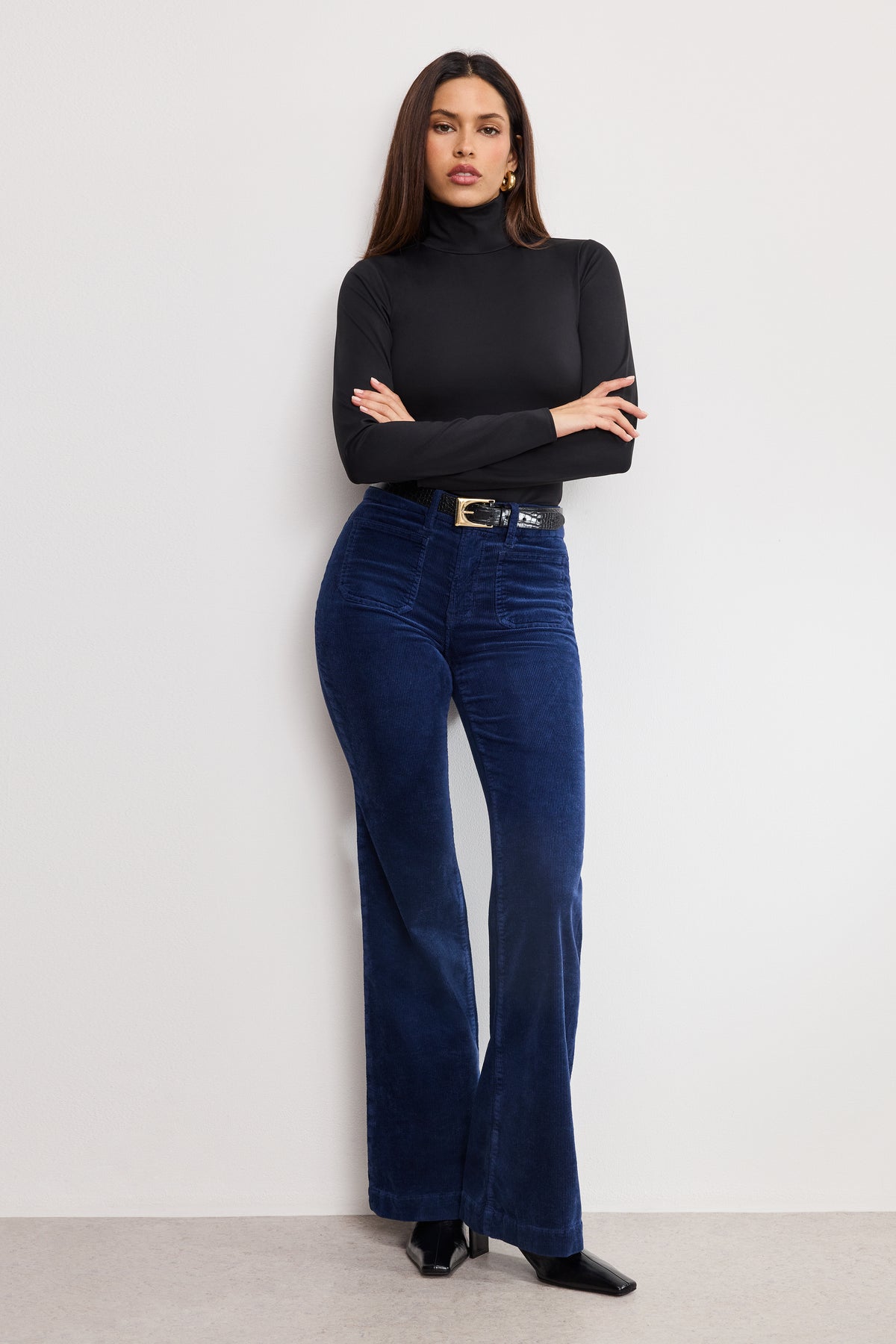 GOOD LEGS FLARE CORDUROY PANTS | MIDNIGHT002-1 | GOOD AMERICAN | MODEL_A