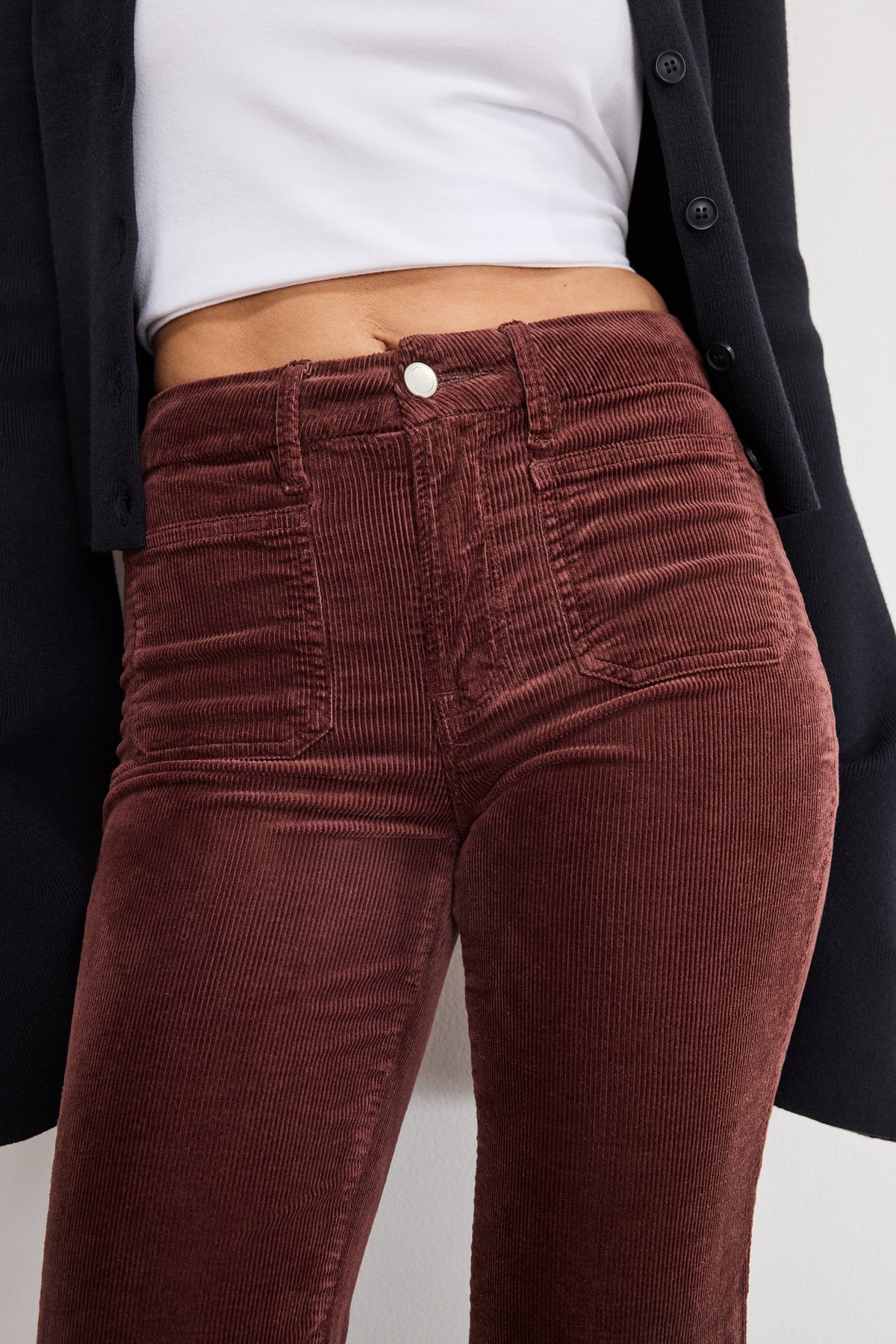 GOOD LEGS FLARE CORDUROY PANTS | WALNUT004-5 | GOOD AMERICAN | MODEL_A