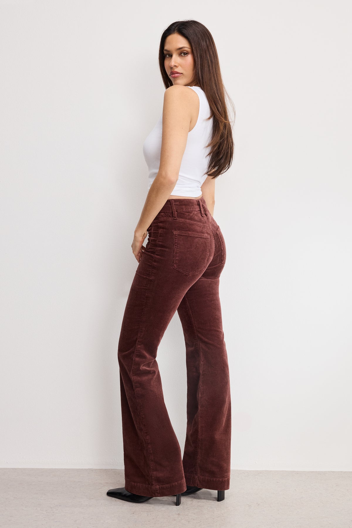 GOOD LEGS FLARE CORDUROY PANTS | WALNUT004-2 | GOOD AMERICAN | MODEL_A