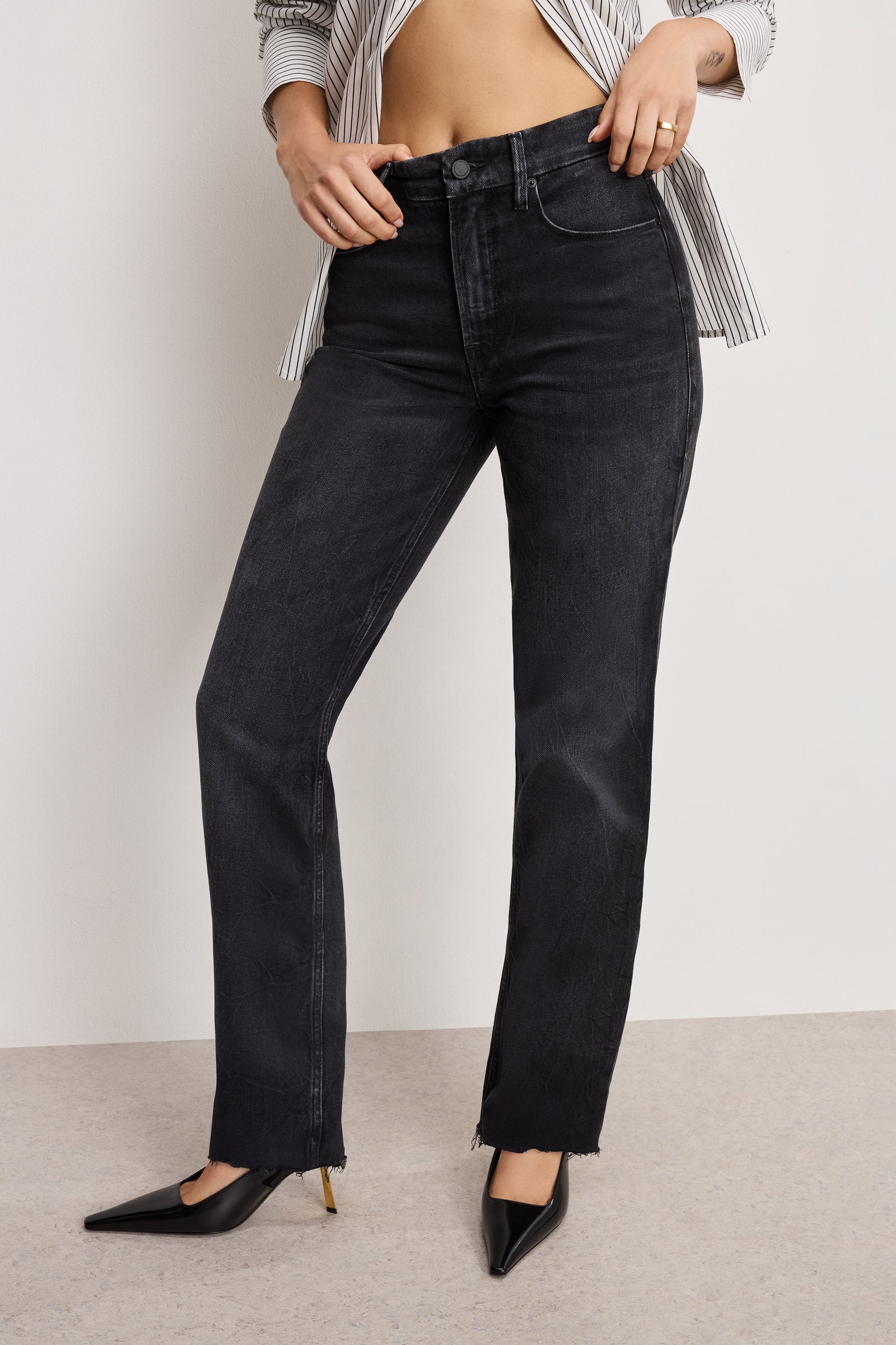 GOOD ICON STRAIGHT ANKLE JEANS | BLACK404