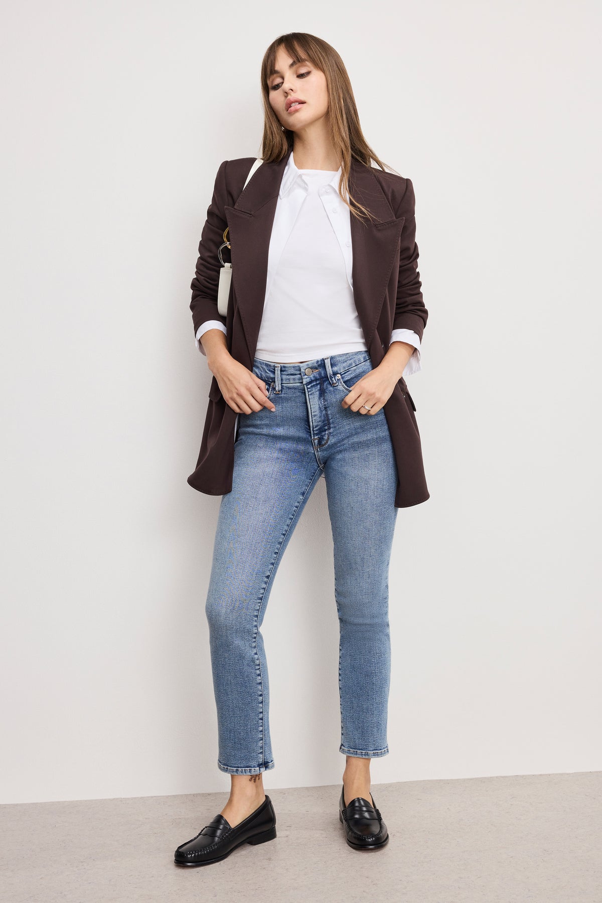 GOOD LEGS STRAIGHT JEANS | INDIGO988-1 | GOOD AMERICAN | MODEL_A