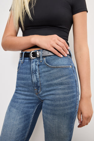 GOOD ICON STRAIGHT ANKLE JEANS | INDIGO1082