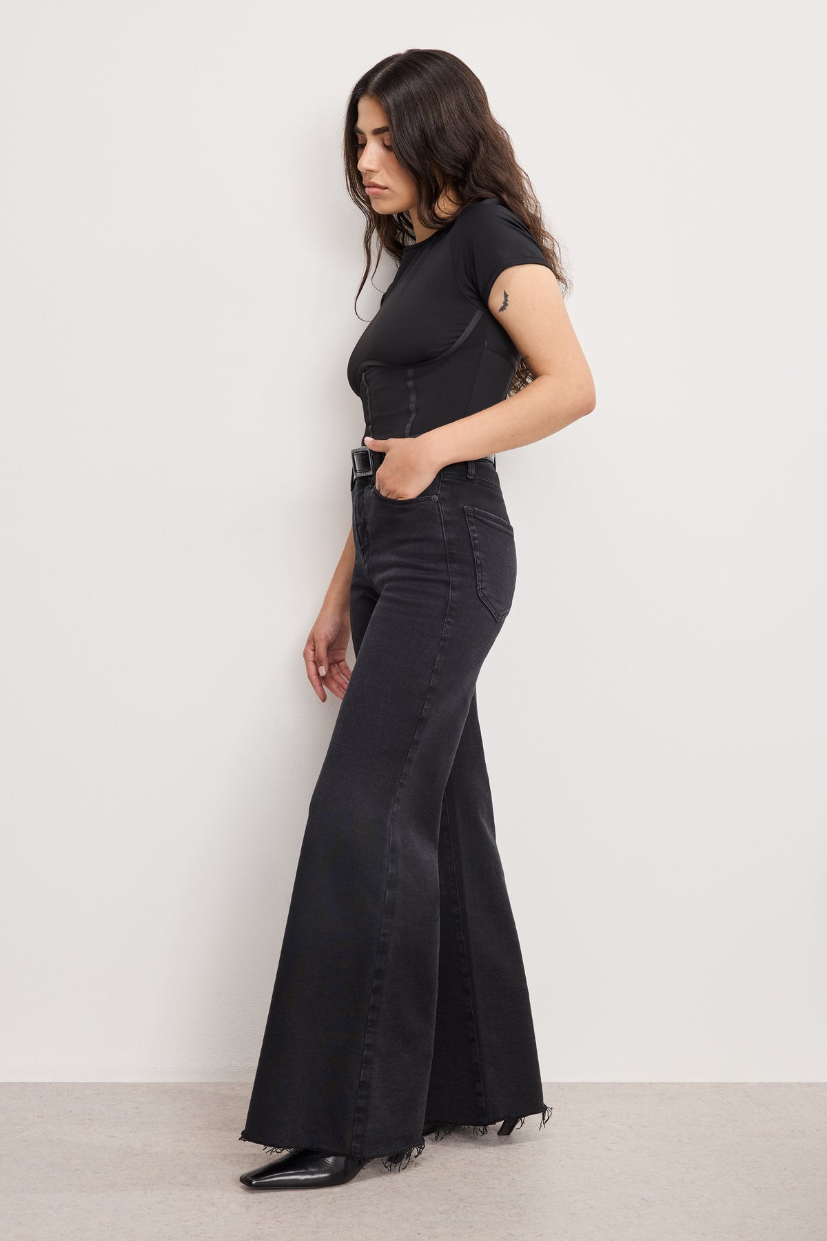 SOFT TECH GOOD PETITE PALAZZO JEANS | BLACK391