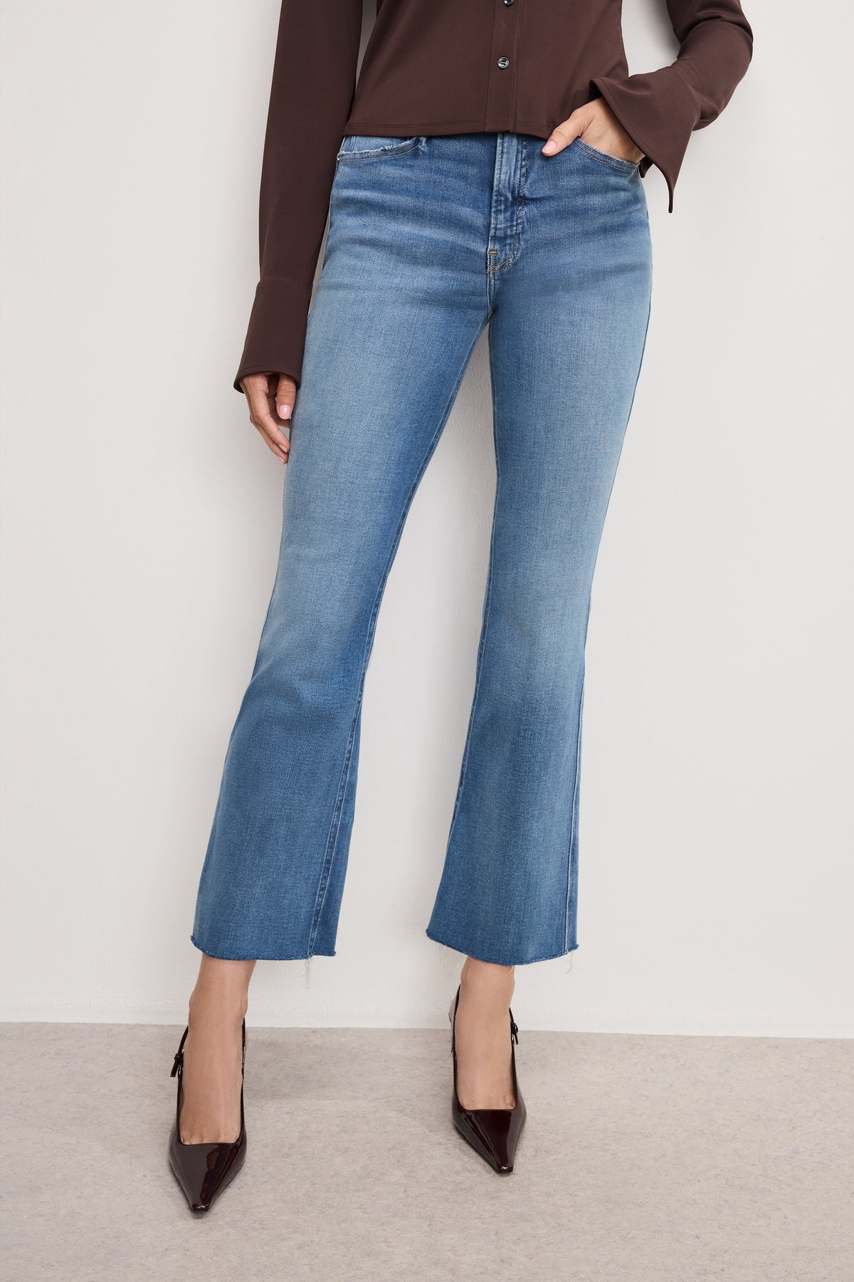 SOFT TECH GOOD KICK FLARE JEANS | INDIGO1026-2 | GOOD AMERICAN | MODEL_A