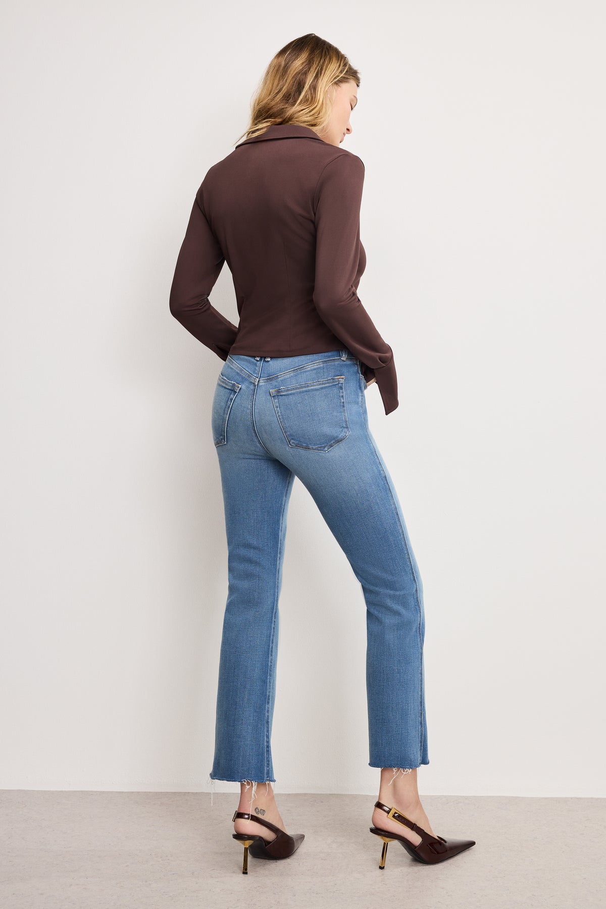 SOFT TECH GOOD KICK FLARE JEANS | INDIGO1026-5 | GOOD AMERICAN | MODEL_A