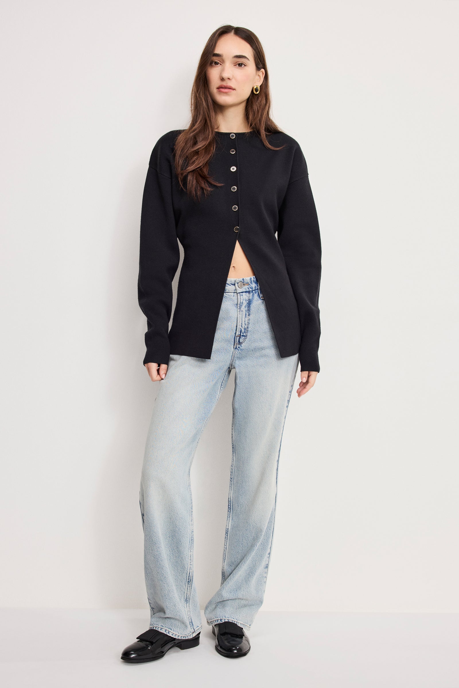 EXAGGERATED SLEEVE CARDIGAN SWEATER | BLACK001