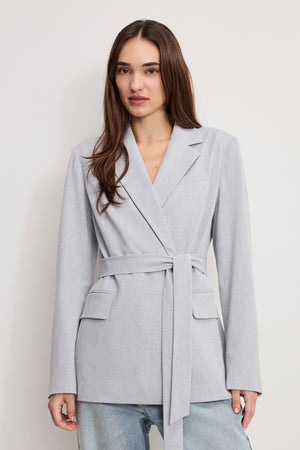 ESSENTIAL SUITING BELTED BLAZER | CROSSHATCH GREY