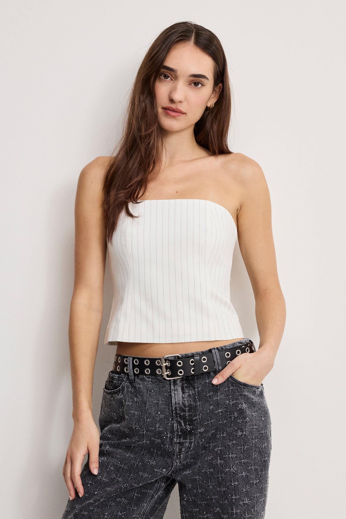 ESSENTIAL SUITING STRAPLESS TOP | CHESTNUT PIN STRIPE