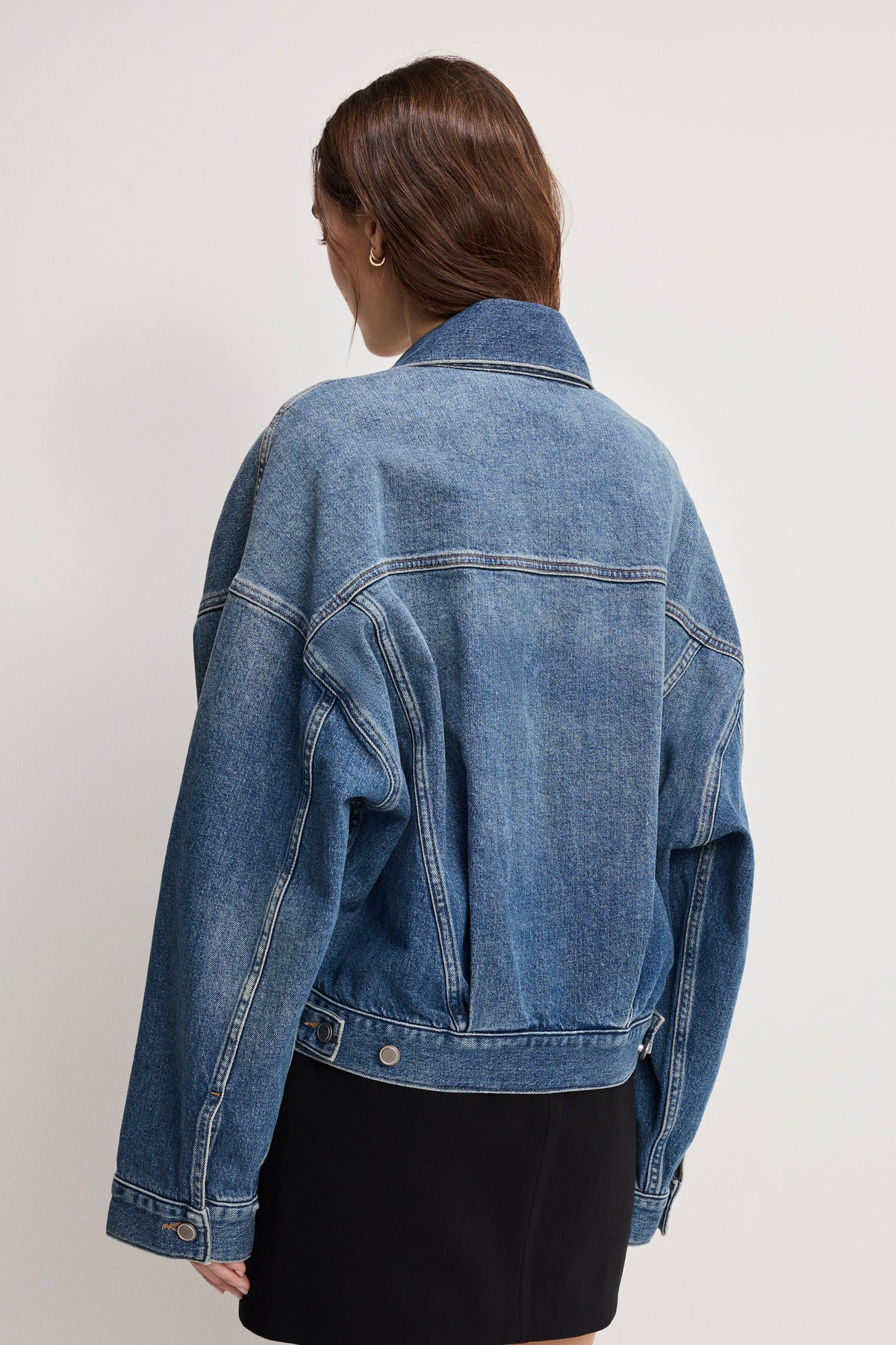 CROPPED PLEATED TRUCKER JACKET | INDIGO1100