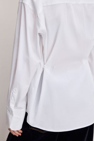 POPLIN OVERSIZED SHIRT W BUTTON ADJUSTABLE WAIST | WHITE001