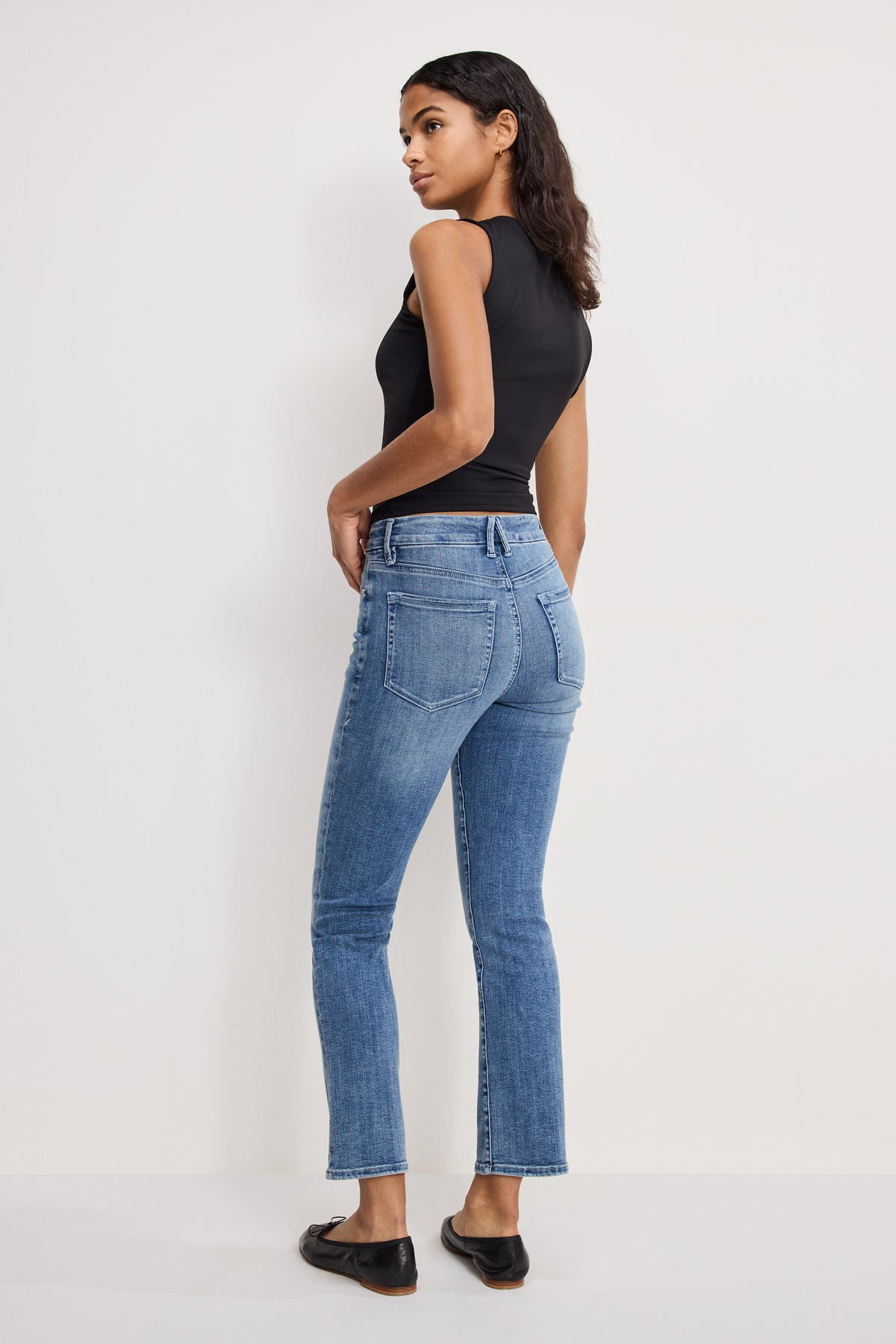 GOOD LEGS STRAIGHT JEANS | INDIGO1154