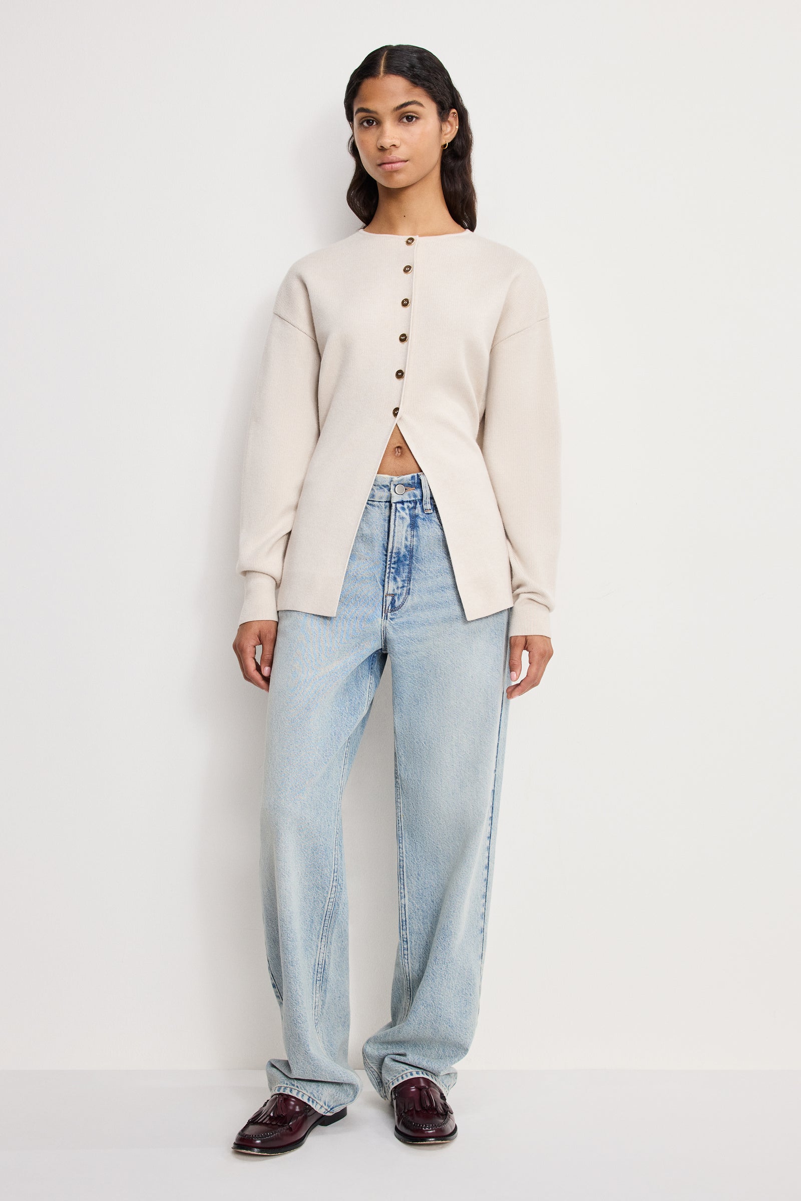 EXAGGERATED SLEEVE CARDIGAN SWEATER | LIGHT TAUPE